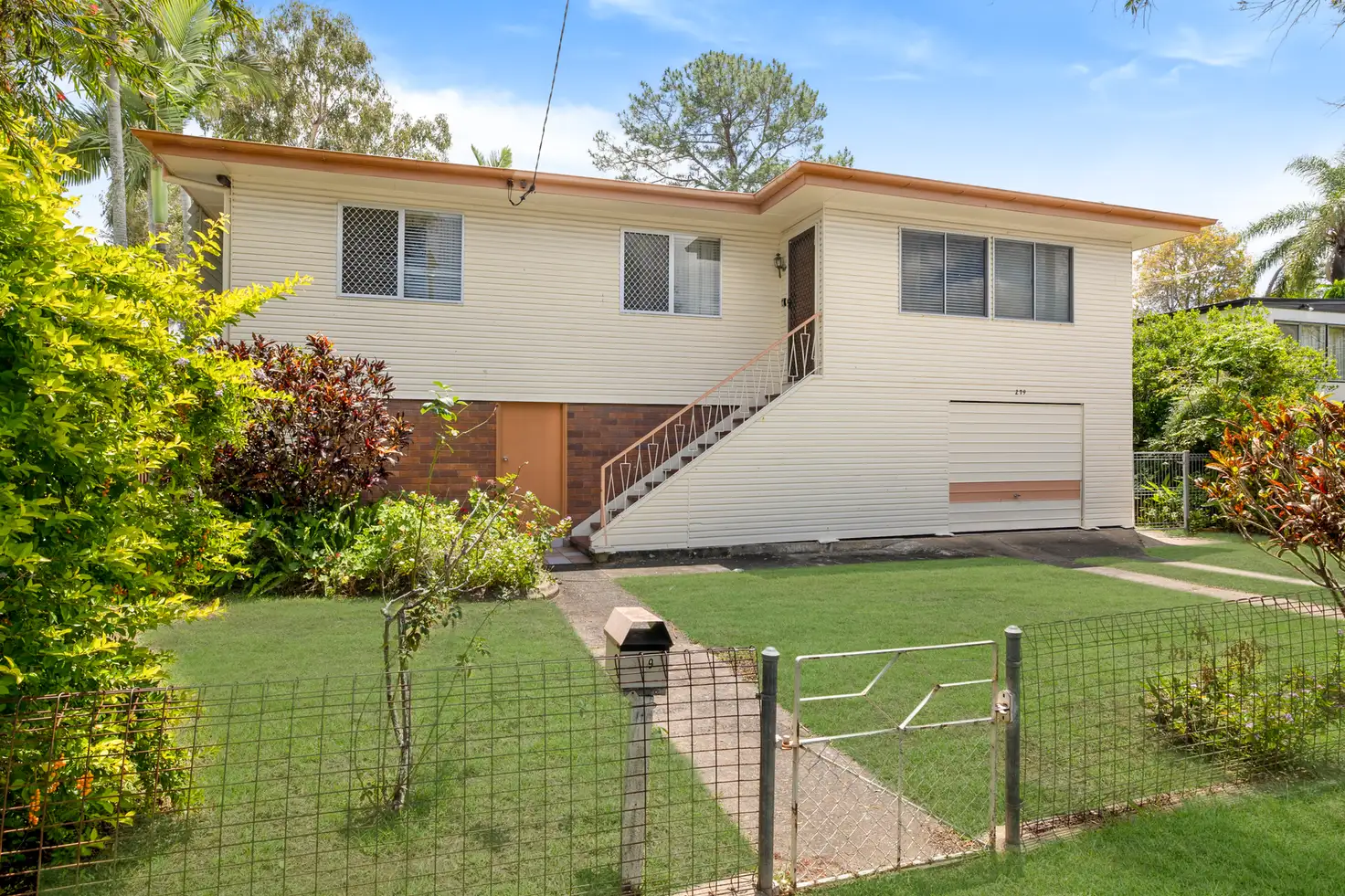 Main view of Homely house listing, 279 Elphinstone Street, Koongal QLD 4701
