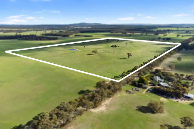 323 Hokins Road, Ravenswood VIC 3453