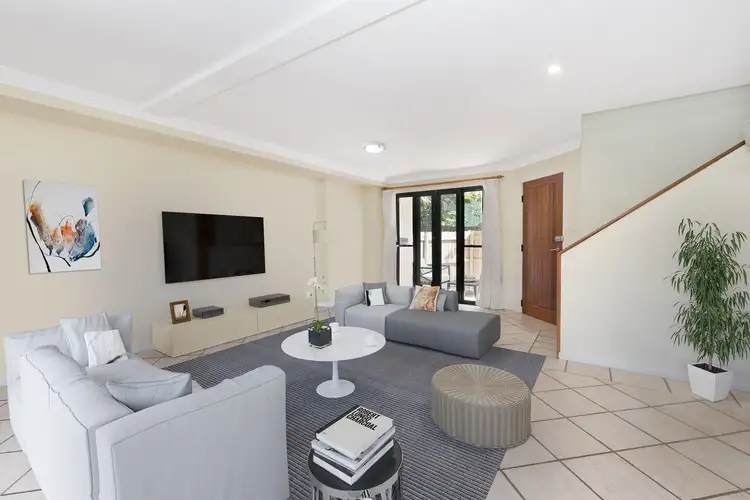 2/2 Hartley Street