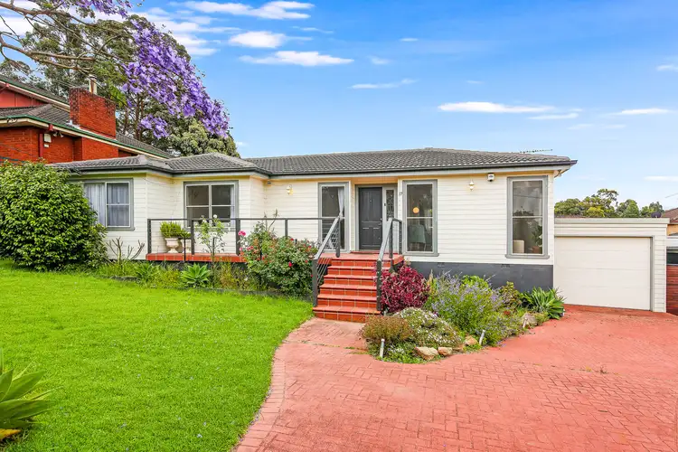 17 Michelle Drive, Constitution Hill NSW 2145
