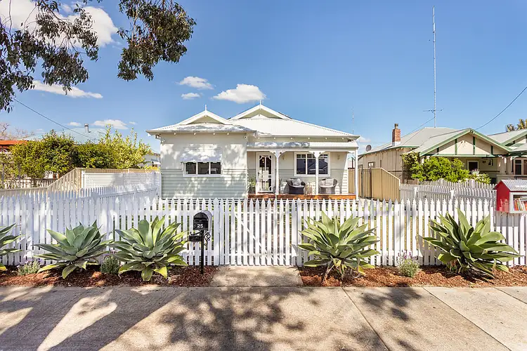 25 Thomas Street, Bunbury WA 6230