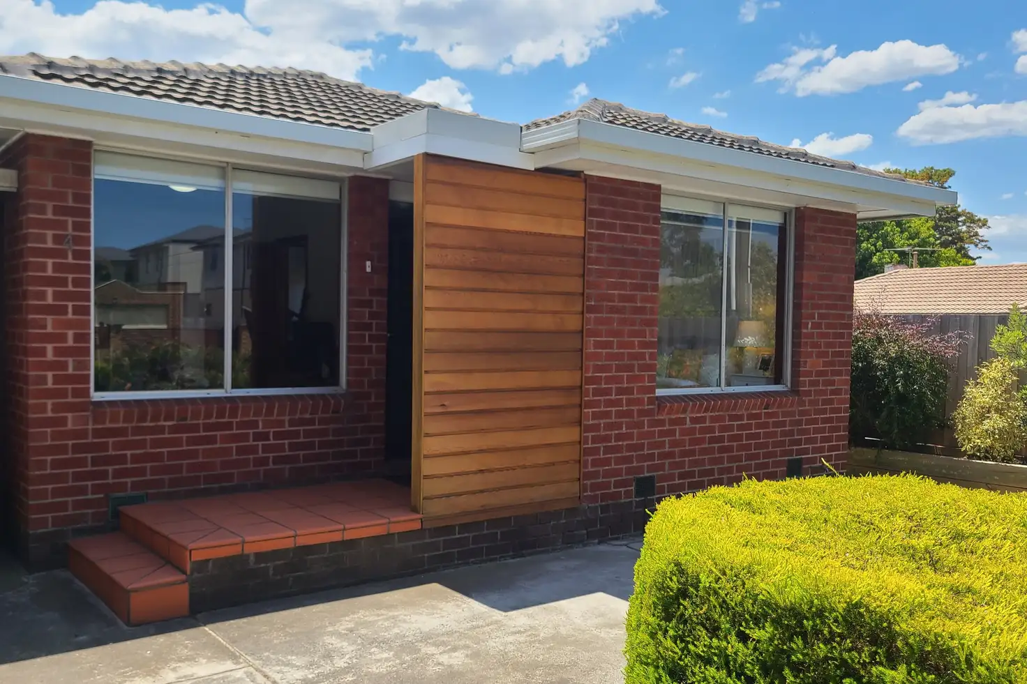 Main view of Homely unit listing, 4/18 Warren Road, Mordialloc VIC 3195