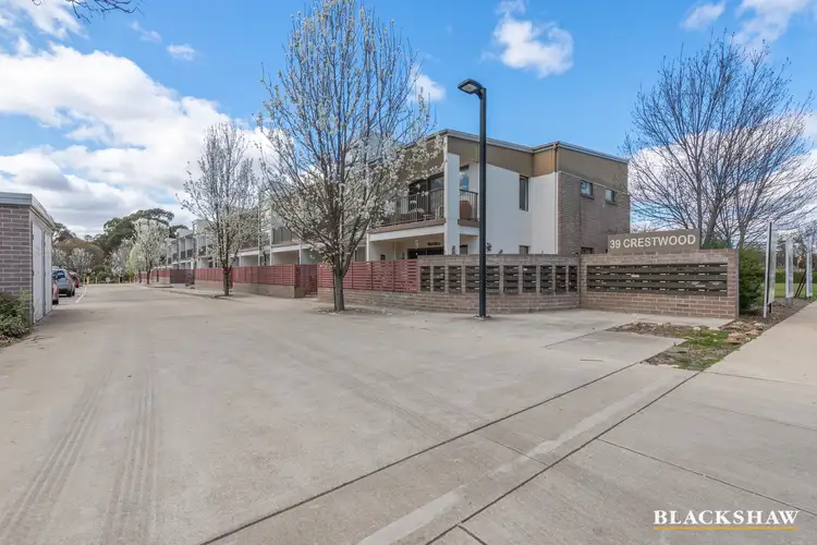 8/39 Jerrabomberra Avenue, Narrabundah ACT 2604