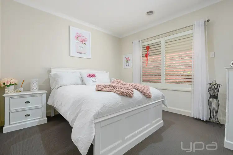 Fourth view of Homely house listing, 1/11 Ranfurlie Circuit, Melton West VIC 3337