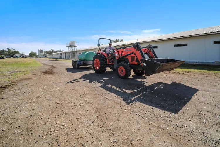 995 Richardson Road, Campvale NSW 2318