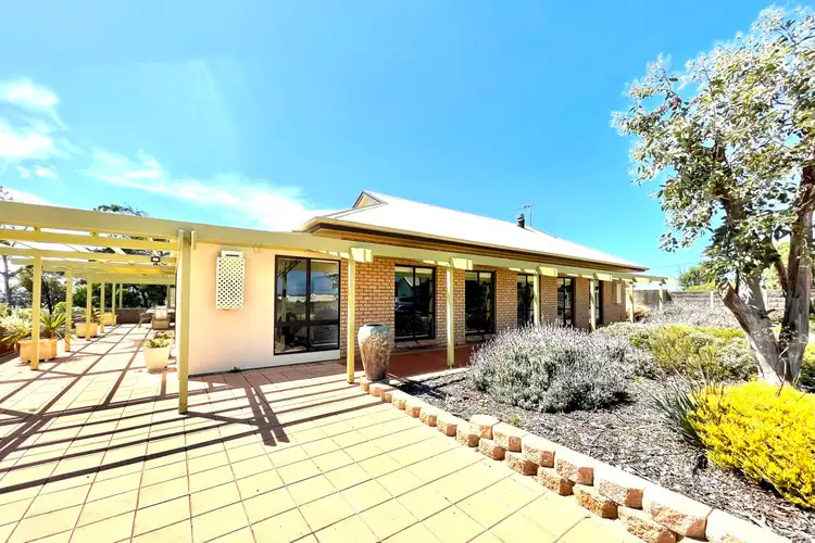 21 Bosanquet Boulevard, Ceduna Waters SA 5690