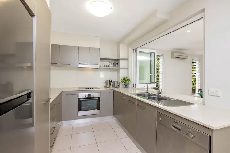 Sixth view of Homely unit listing, 3/21 Digger Street, Cairns North QLD 4870