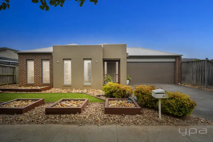 6 Fuchsia Crescent, Point Cook VIC 3030