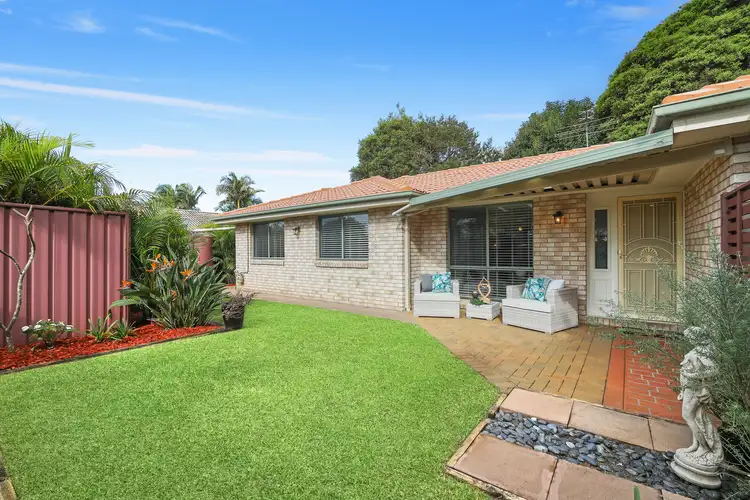 1/10 Kathleen Court, Berkeley Vale NSW 2261