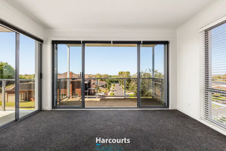 Fifth view of Homely house listing, 18 Possum Place, South Morang VIC 3752