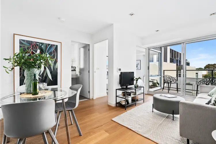 227/135 Inkerman Street, St Kilda VIC 3182