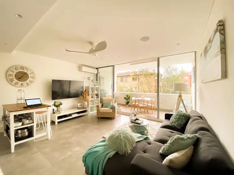 Main view of Homely apartment listing, 5/4 Holkham Avenue, Randwick NSW 2031