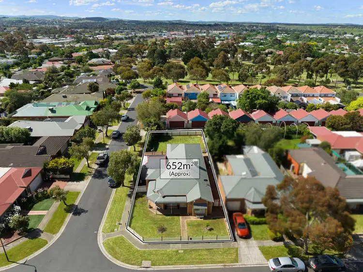 Second view of Homely house listing, 8 Paperbark Avenue, Sunbury VIC 3429
