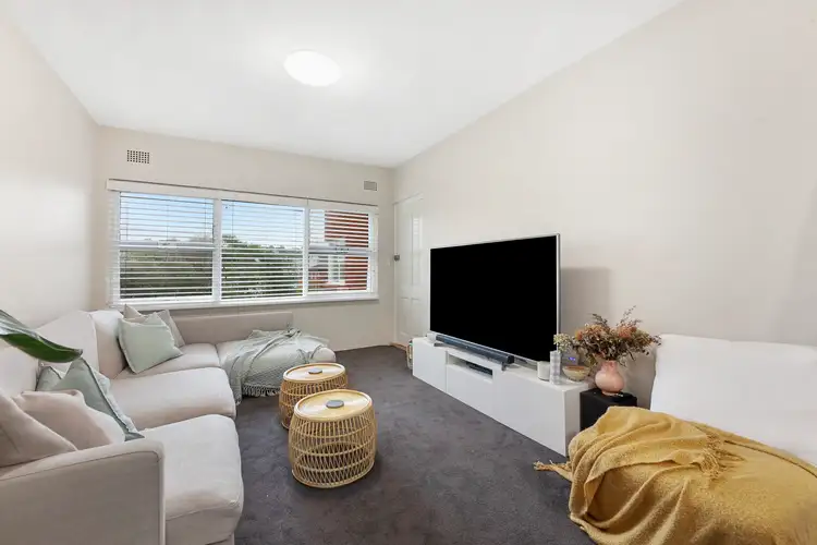 4/2 The Drive, Freshwater NSW 2096