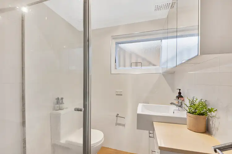 Sixth view of Homely apartment listing, 4/2 The Drive, Freshwater NSW 2096