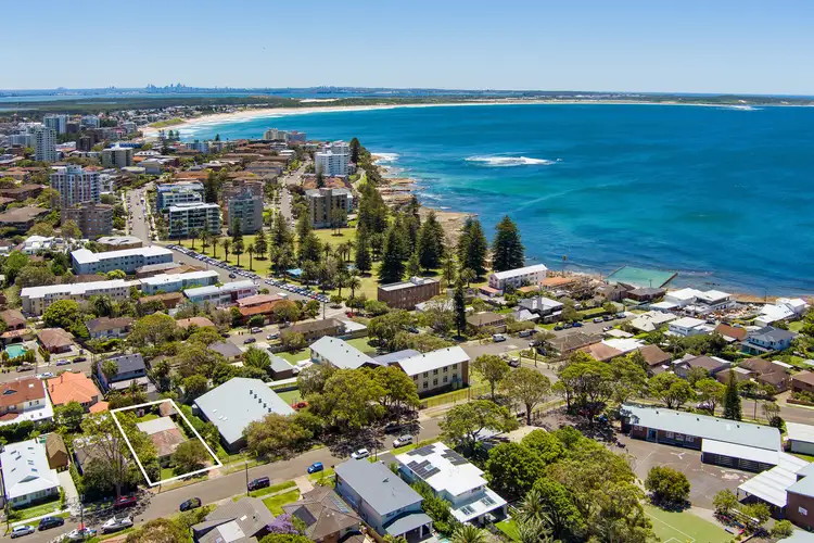 Second view of Homely house listing, 5 Trevellyan Street, Cronulla NSW 2230