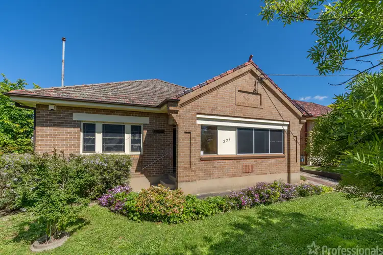 327 Peisley Street, Orange NSW 2800