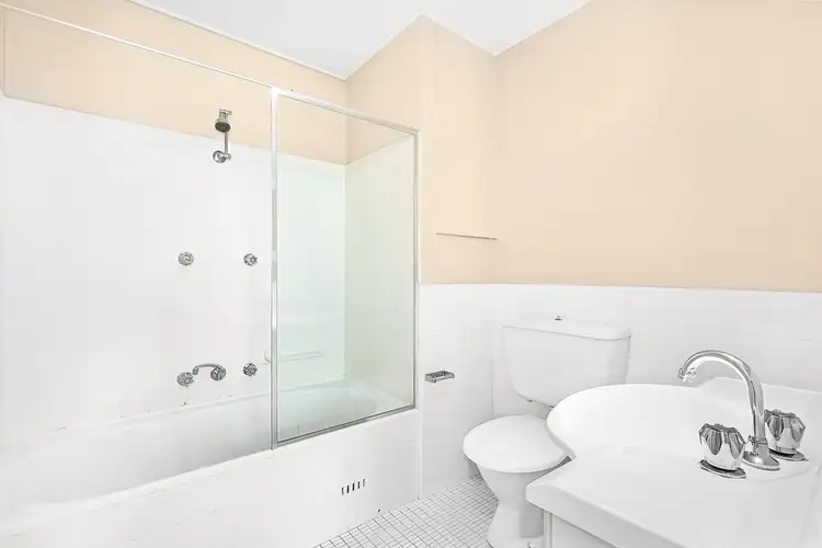 Sixth view of Homely apartment listing, 5/4 The Boulevarde, Brighton-Le-Sands NSW 2216