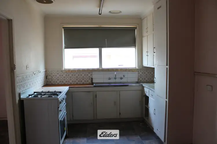 Fifth view of Homely house listing, 11 Rowe Street, Robinvale VIC 3549