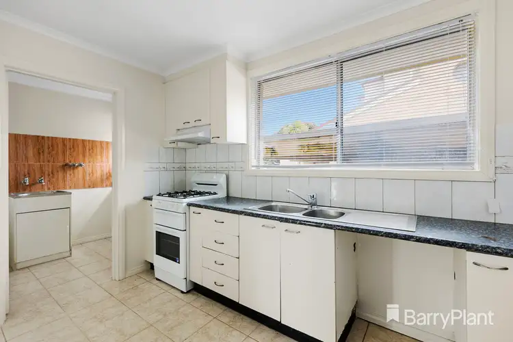 Fifth view of Homely unit listing, 1/3 Woodlea Drive, Glen Waverley VIC 3150