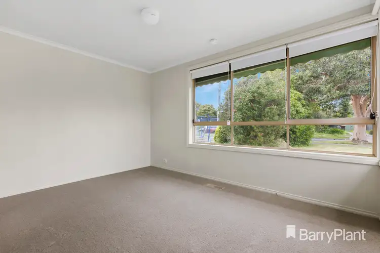 Sixth view of Homely unit listing, 1/3 Woodlea Drive, Glen Waverley VIC 3150