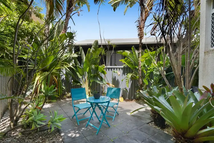 Fourth view of Homely apartment listing, 2/20 Ocean Street, Mermaid Beach QLD 4218
