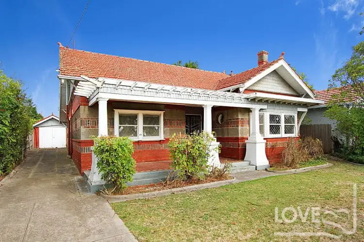 25 Oakhill Avenue, Reservoir VIC 3073