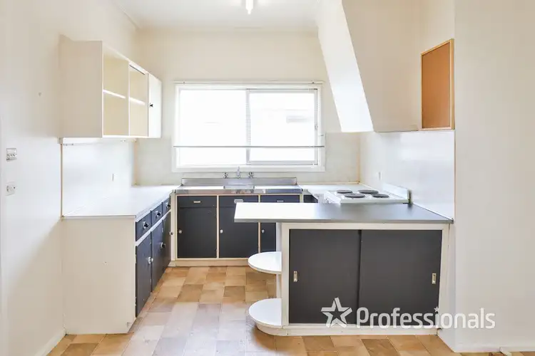 Third view of Homely house listing, 555 Deakin Avenue, Mildura VIC 3500