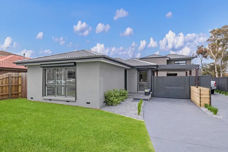 1/40 Lady Nelson Way, Taylors Lakes VIC 3038