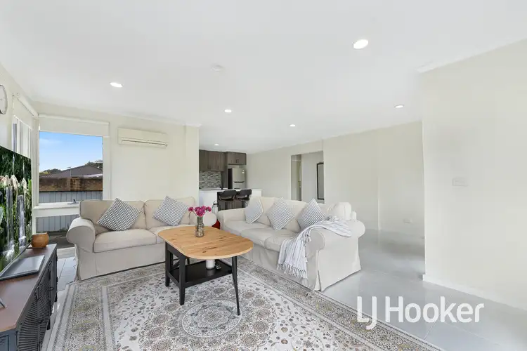 Fourth view of Homely house listing, 2 Simpson Court, Hallam VIC 3803