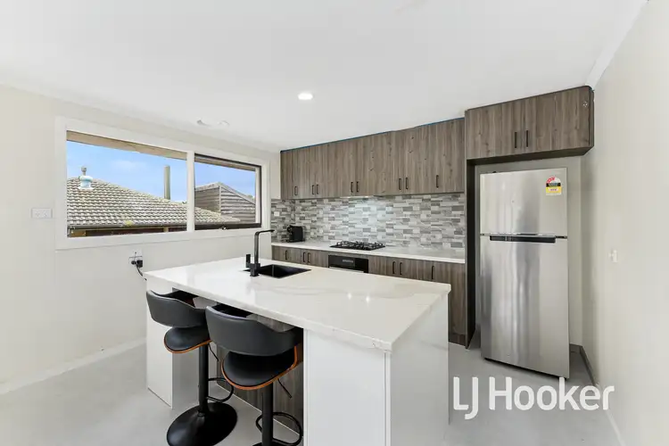 Sixth view of Homely house listing, 2 Simpson Court, Hallam VIC 3803
