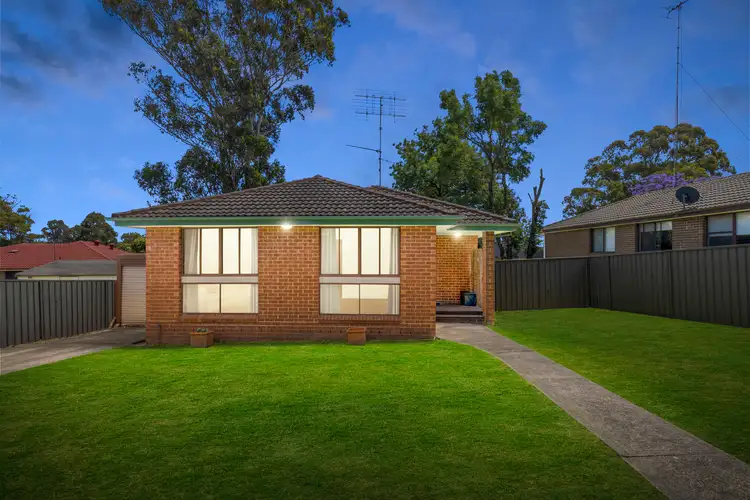 2 Rosella Place, Cranebrook NSW 2749