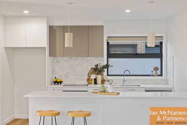 8/33 Thurralilly Street, Queanbeyan East NSW 2620