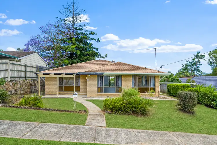 10 Bordeau Crescent, Petrie QLD 4502