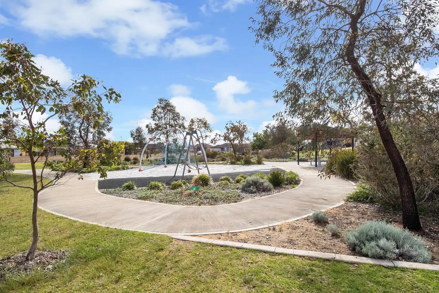 Main view of Homely house listing, 2/37 Maiden Way, Baldivis WA 6171