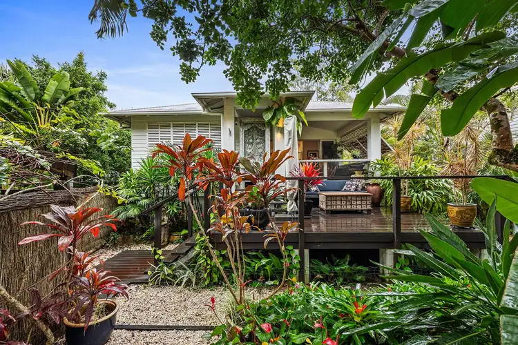 183 Lake Weyba Drive, Noosaville QLD 4566