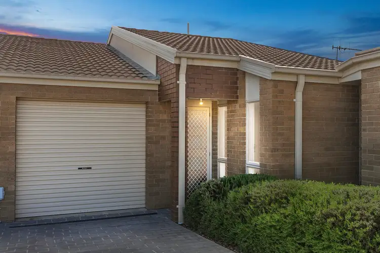 4/2 Neil Currie Street, Casey ACT 2913