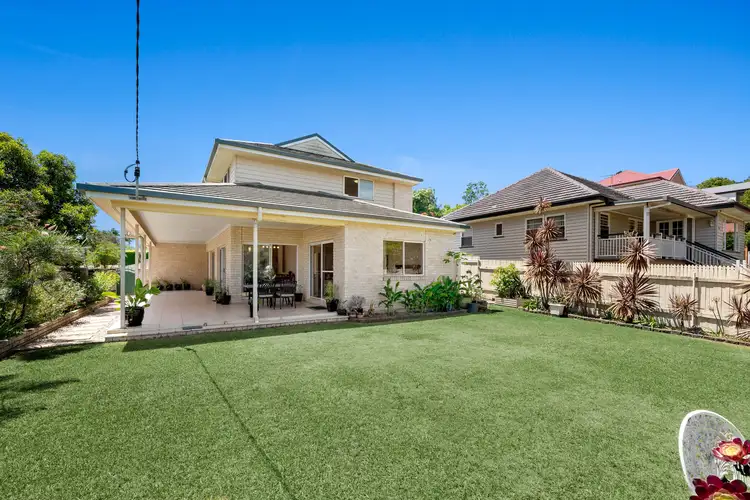 Main view of Homely house listing, 18 Provincial Road, Holland Park QLD 4121