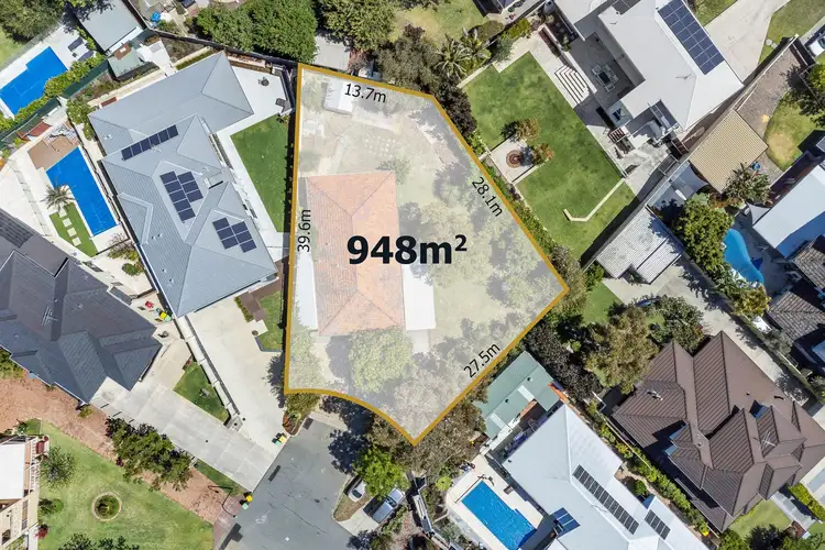 1 Kinnane Place, Attadale WA 6156