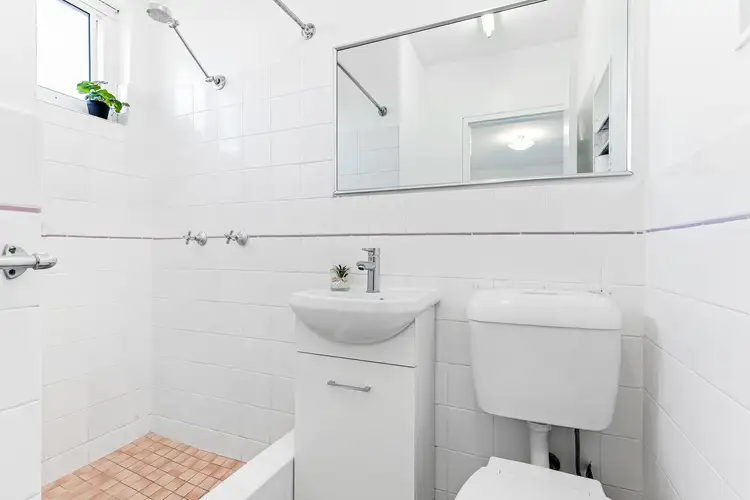 Fifth view of Homely apartment listing, 7/6 Francis Street, Dee Why NSW 2099