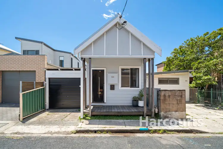 84 Rodgers Street, Carrington NSW 2294