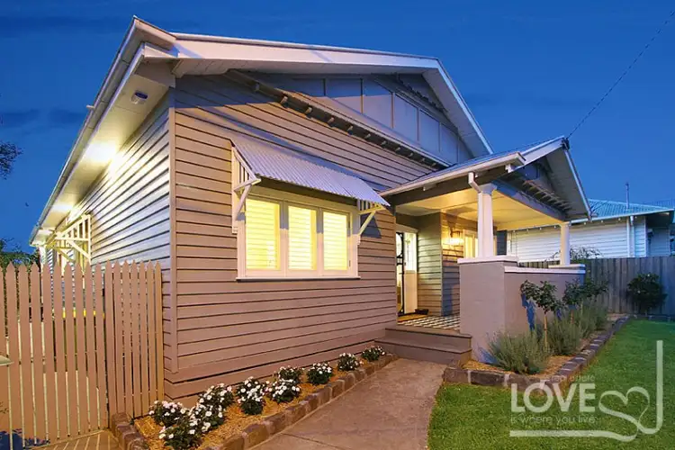21 Cheddar Road, Reservoir VIC 3073