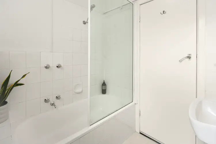Fifth view of Homely unit listing, 8/14 Hutcheson Street, Moonee Ponds VIC 3039