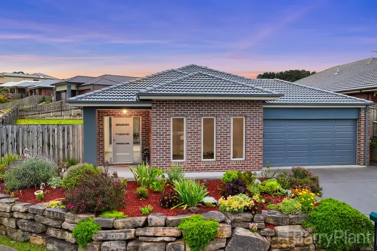 49 Summerhill Boulevard, Drouin VIC 3818