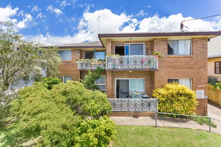 4/161 Melville Terrace, Manly QLD 4179