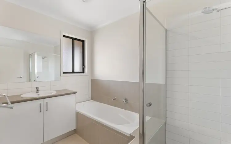Fifth view of Homely house listing, 27 Elvey Drive, Kangaroo Flat VIC 3555