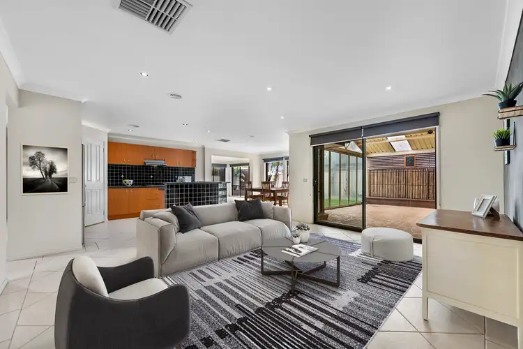 Second view of Homely house listing, 18 Summerhill Drive, Hillside VIC 3037