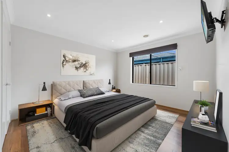 Sixth view of Homely house listing, 18 Summerhill Drive, Hillside VIC 3037