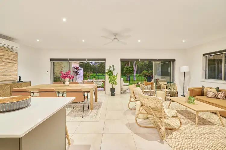 2/27 Diamond Drive, Port Macquarie NSW 2444