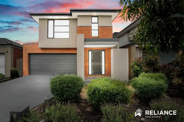 8 Gibson Avenue, Point Cook VIC 3030